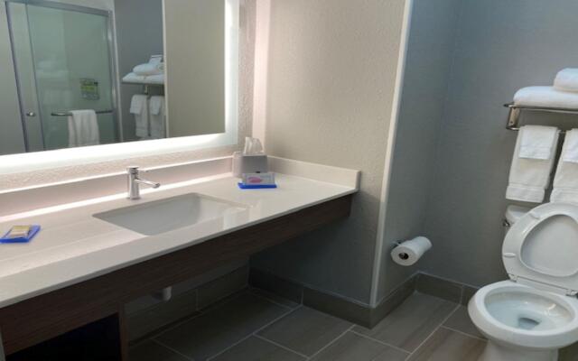 Holiday Inn Express & Suites Enterprise by IHG