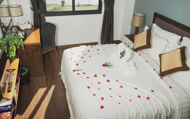 Sen Yangon Lakeview Hotel