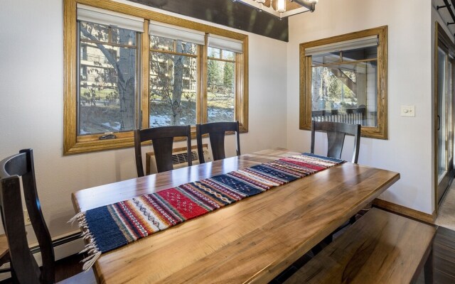 Phoenix 108 4 Bedroom Townhouse by RedAwning