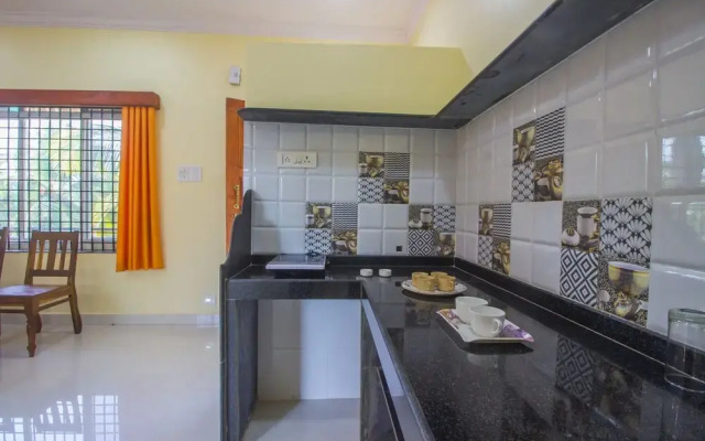 OYO 18947 Home Modern Stay Morjim Beach