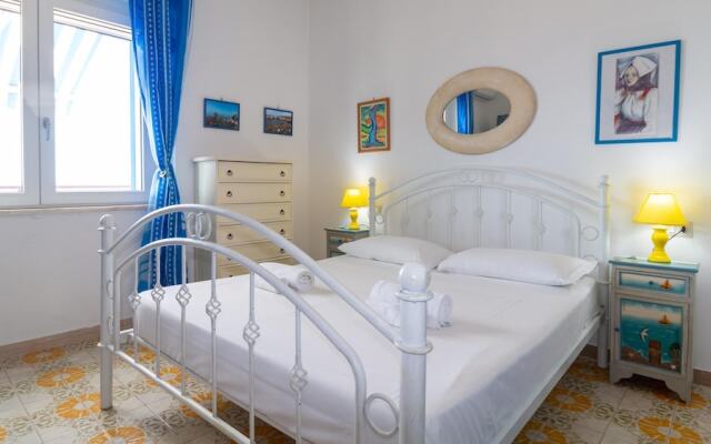 Panorama Blu in S Archittu