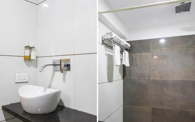 Solaris Hotel and Club