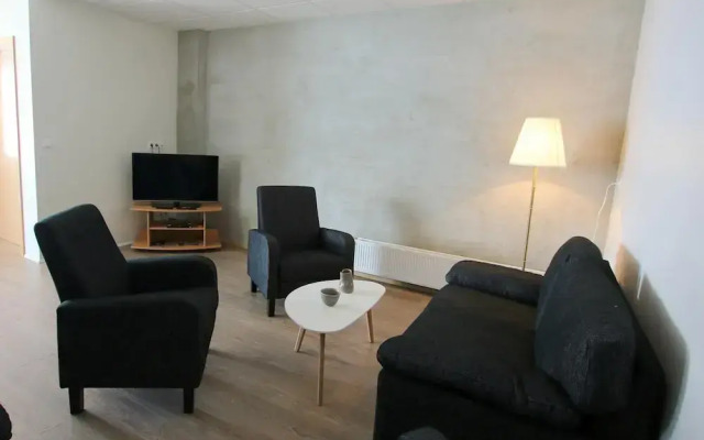 Hotel West