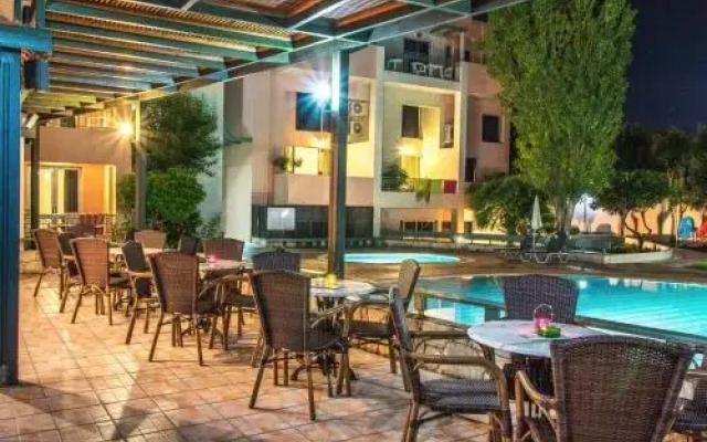 Aparthotel 4 Stars Daratsos
