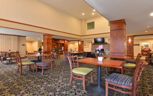 Staybridge Suites Calgary Airport by IHG