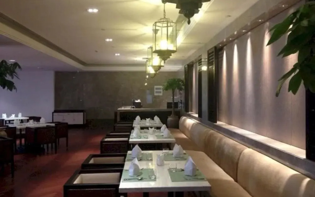 Ange Naoeki Cultural Theme Hotel