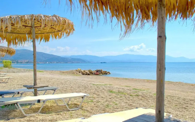 Epipleon Luxury Suites -108- Διαμέρισμα 85τμ δίπλα στη θάλασσα
