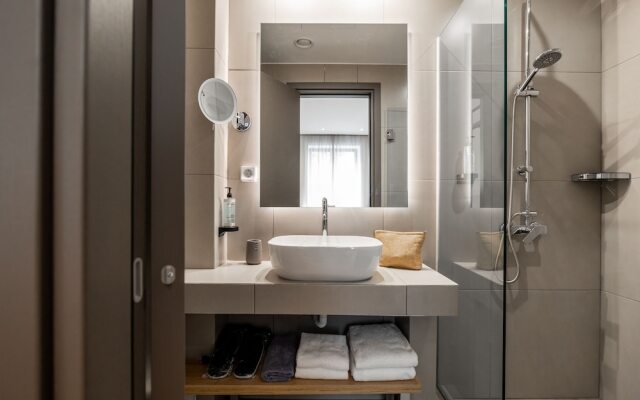 Pnoe Urban Living