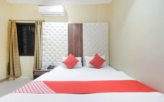 OYO 76071 Hotel Gulshan Inn