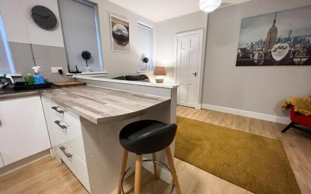 Glasgow 2 Bedroom Apartment