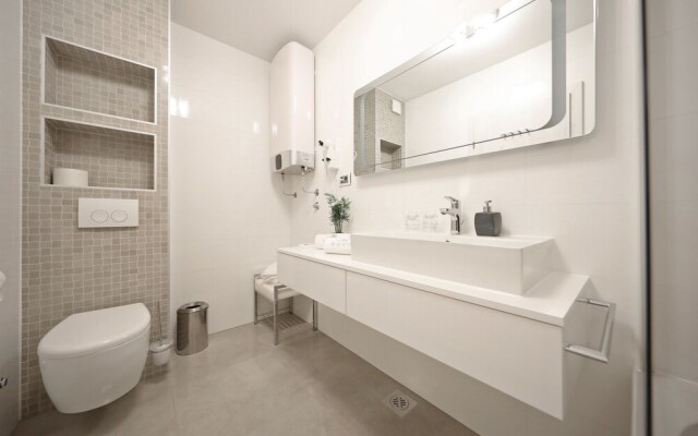 Luxury Majpruz Suites