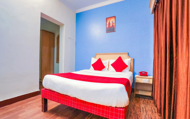 OYO 12237 Luxury Villas