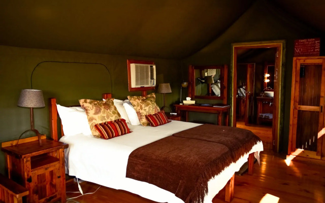 Buffelsdrift Game Lodge