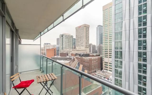 18 Yorkville Avenue