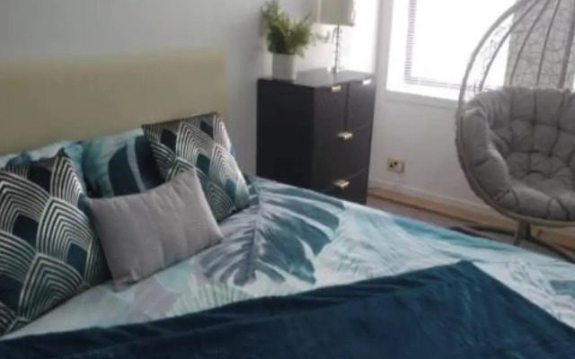 Gourock Blissful Apartment With 3 Bedrooms