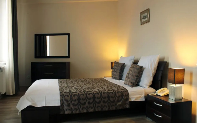 Oriental Hotel