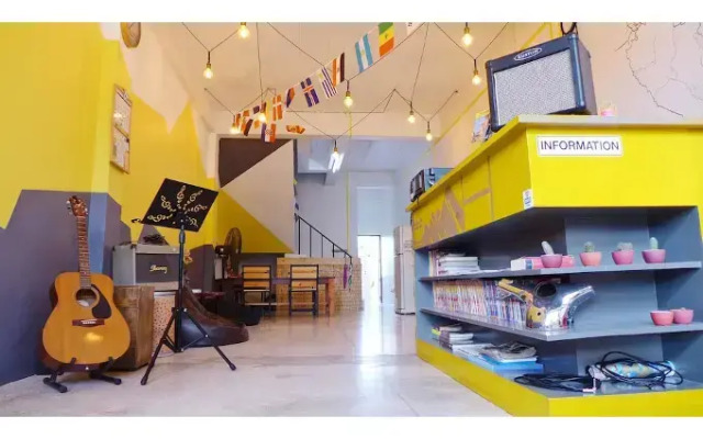 Stamp Hostel - Adults Only