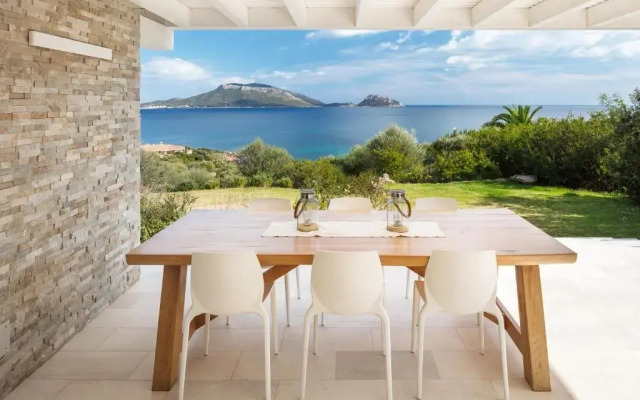 Landscape White House