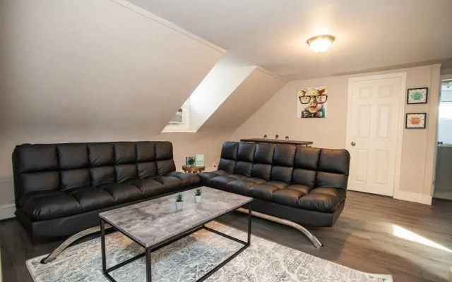 Luxury Collection-4 Bedroom 3 Full-bathroom-boston