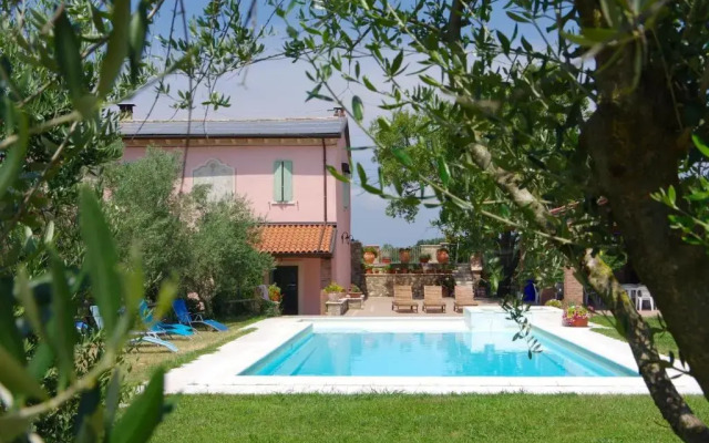 Agriturismo La Casa Del Mandorlo