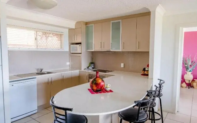 Coochiemudlo Island Seminara Apartments