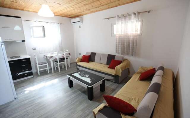 Vila Riza Veliu