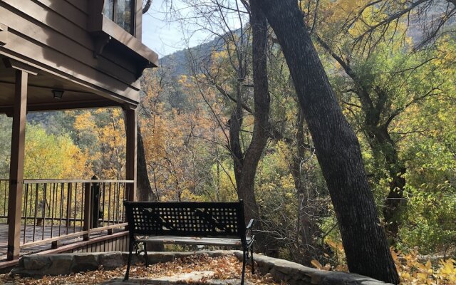 Quiet Mind Lodge Retreat & Spa  Sequoias