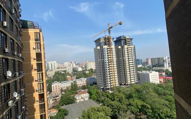 Апартаменты на улице Варфоломеева 222а