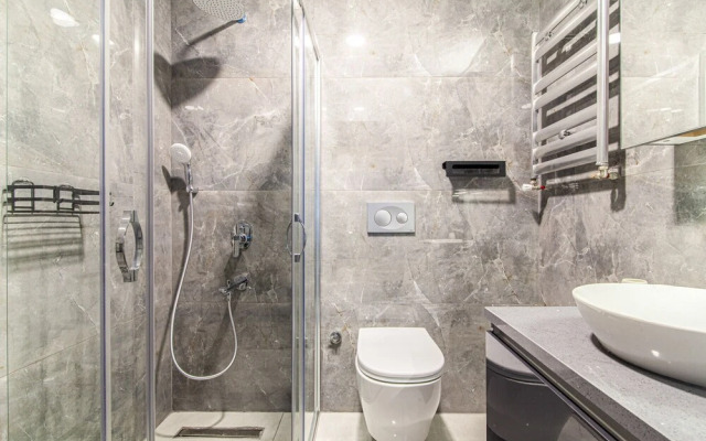 Dreamy Flat Close to Shopping Malls in Avcilar