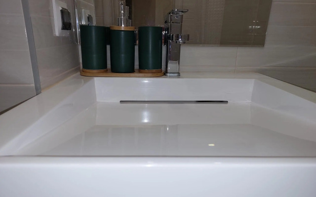 Апартаменты Северный берег на проспекте Ломоносова 98