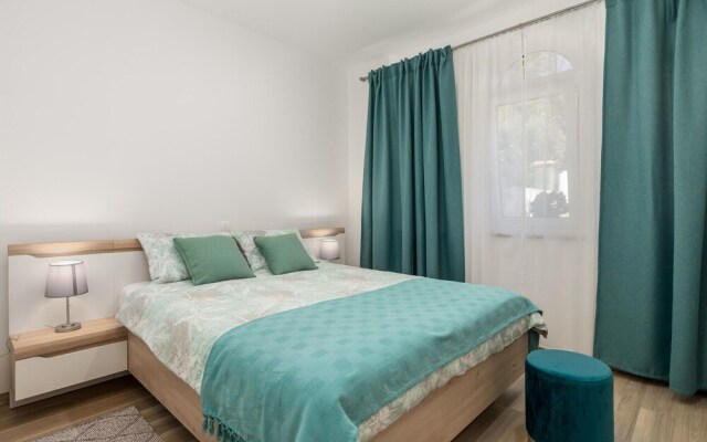 Nice Apartment in Lovran With Wifi and 1 Bedrooms