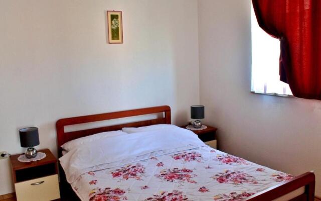 Apartments Gubo
