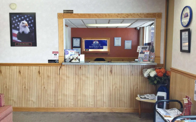 Americas Best Value Inn Macomb