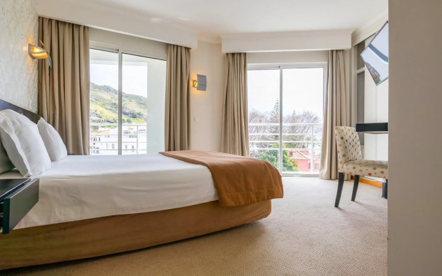 Hotel White Waters