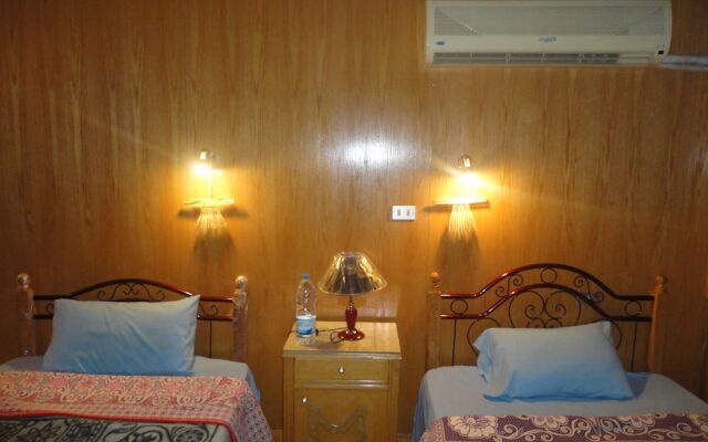 Sphinx Guest House