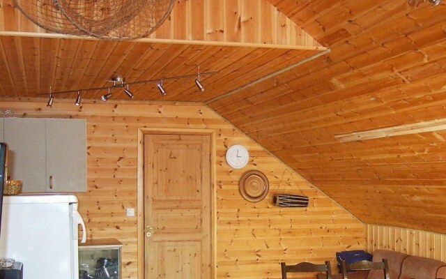 6 Person Holiday Home in Rebbenes