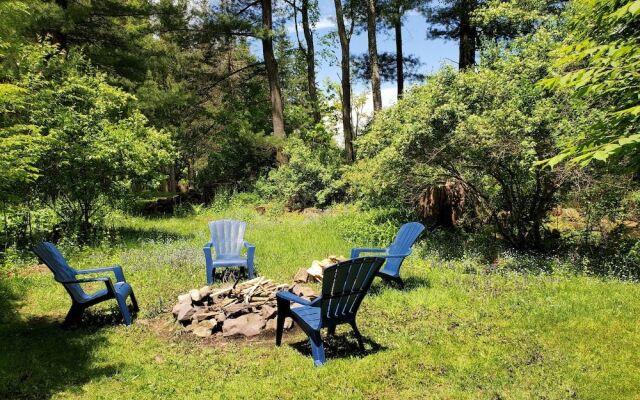 Paradise Pine Getaway Cabins