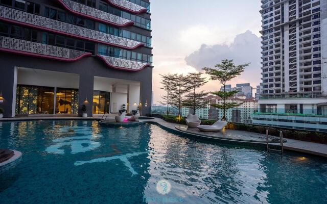 Arte Plus KLCC by FavSpace