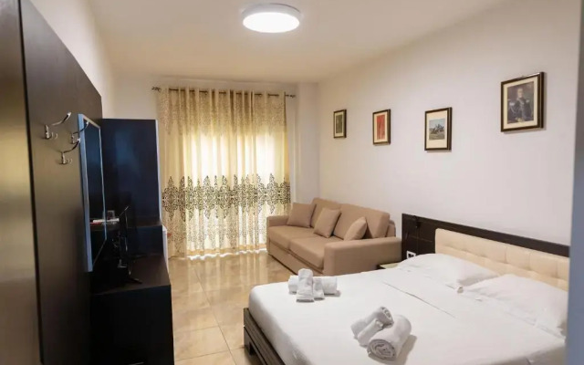 Hotel Pirro