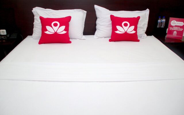 Family Guest House Surabaya