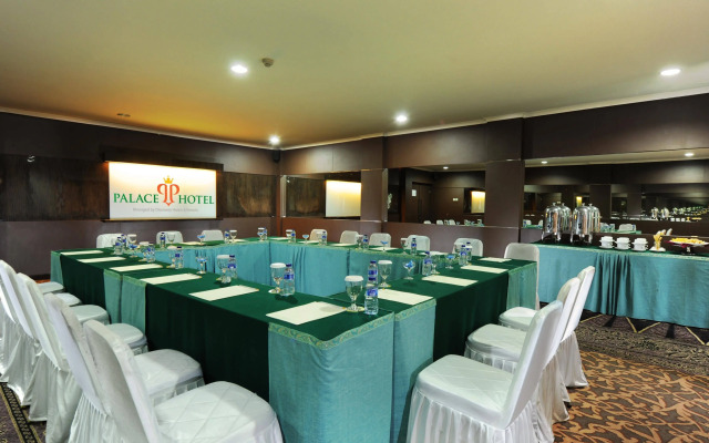Palace Hotel