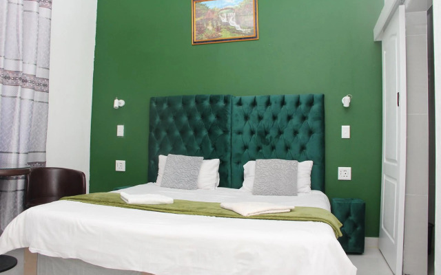 The White House Lodge