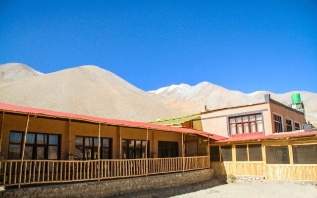 Ser Bhum Tso Resort