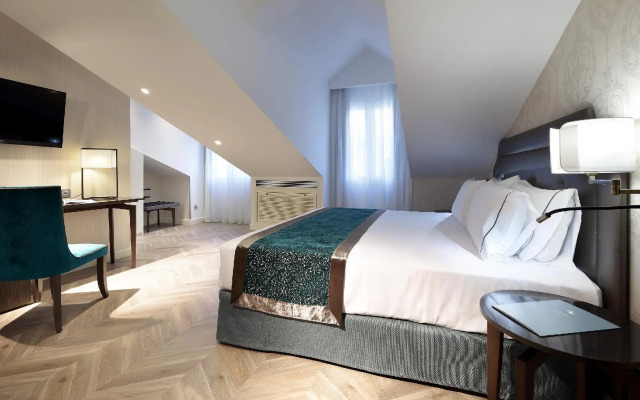 Eurostars Casa de la Lírica