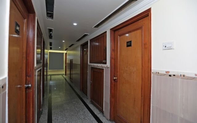 Oyo 29807 Hotel The City Heart