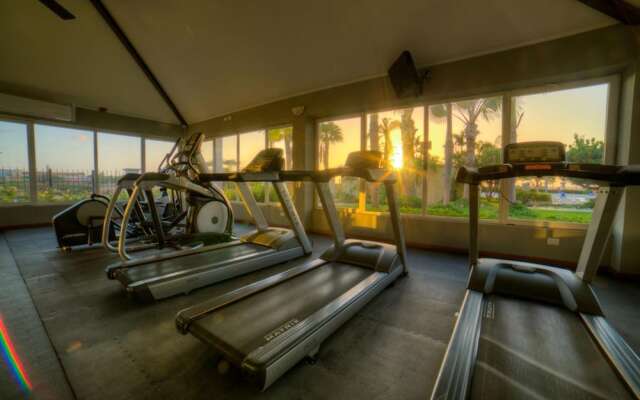 2BR 3BA Condo on Eagle Beach w Amazing Amenities