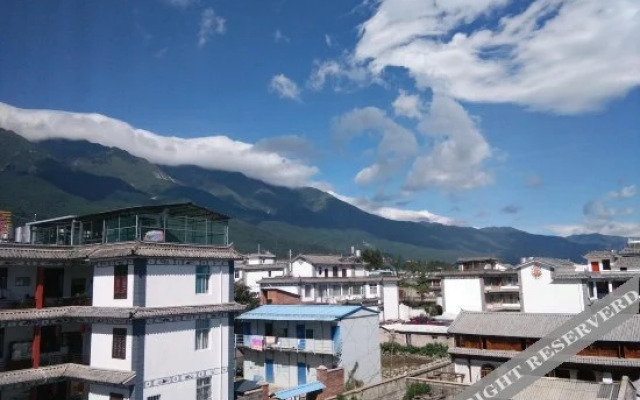大理古城太阳花客栈
