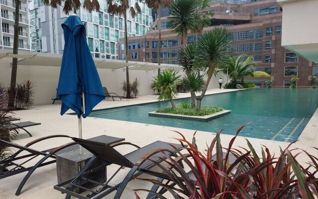 Mowu Suites @ KLCC City Center