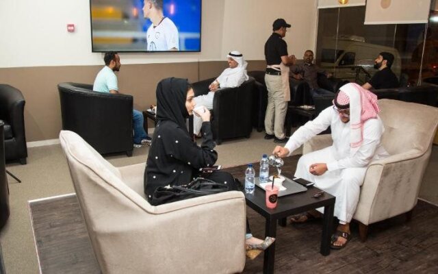 Oasis Rise Hotel Apartments