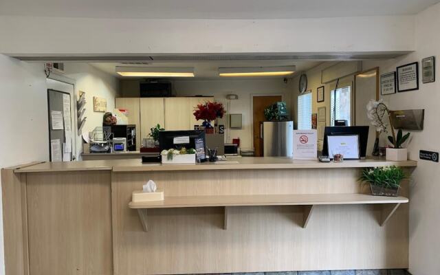 Extended Stay Brunswick